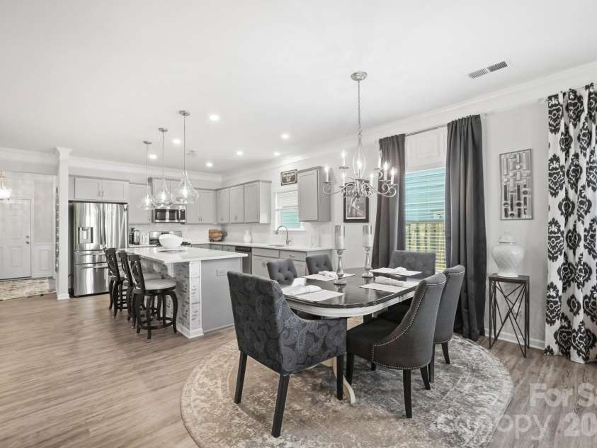 8415 Dumphries Drive, Huntersville, NC 28078.  MLS# CAR4424053, YatesRealty ID 51715. 