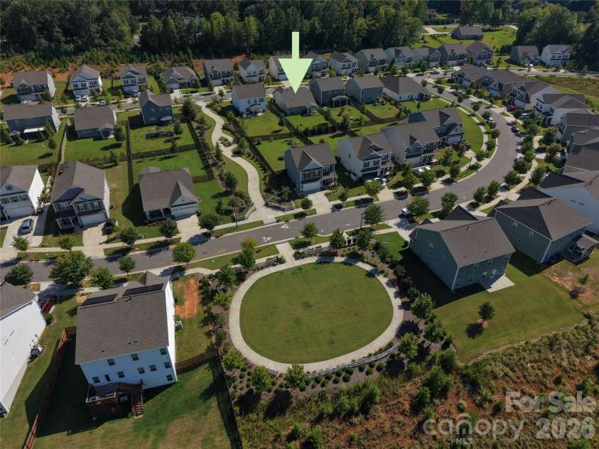 8415 Dumphries Drive, Huntersville, NC 28078.  MLS# CAR4424053, YatesRealty ID 51715. 
