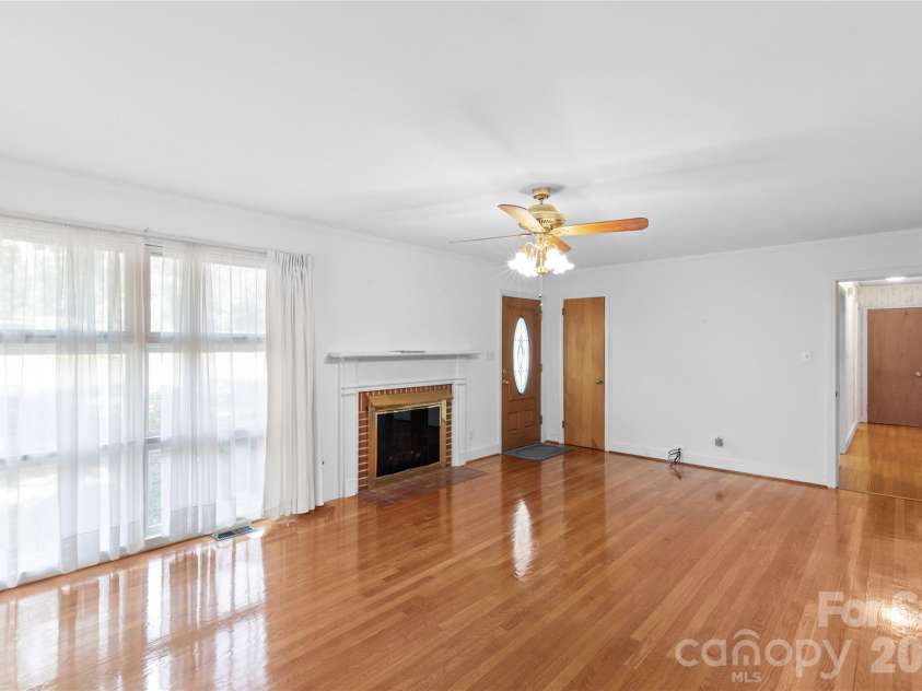 3667 Pageland Highway, Lancaster, SC 29720.  MLS# CAR4425882, YatesRealty ID 51716. 