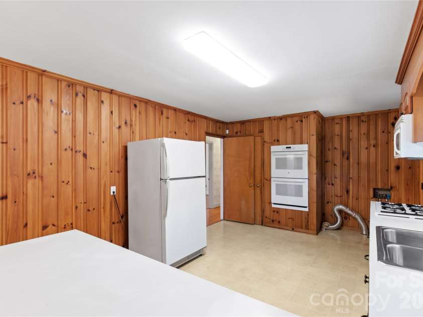 3667 Pageland Highway, Lancaster, SC 29720.  MLS# CAR4425882, YatesRealty ID 51716. 