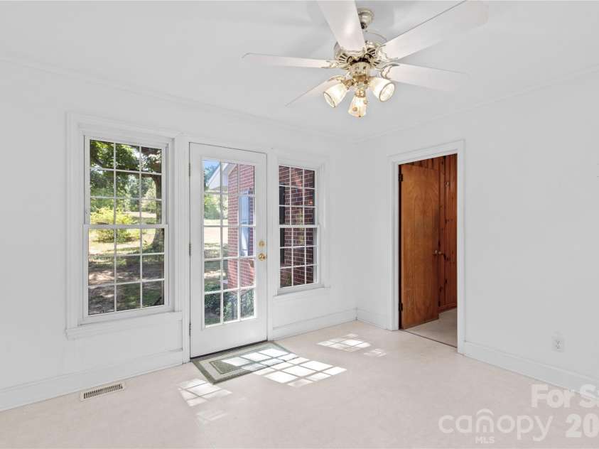 3667 Pageland Highway, Lancaster, SC 29720.  MLS# CAR4425882, YatesRealty ID 51716. 