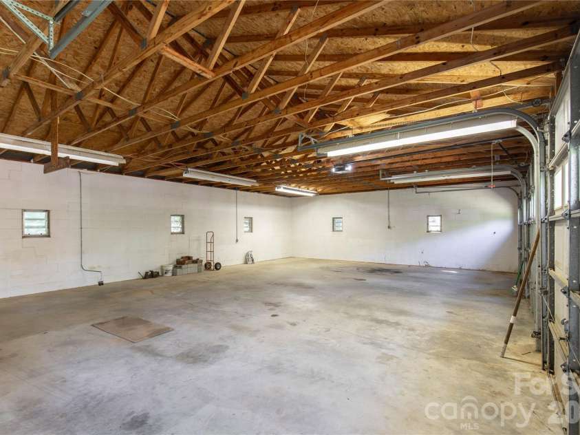 3667 Pageland Highway, Lancaster, SC 29720.  MLS# CAR4425882, YatesRealty ID 51716. 