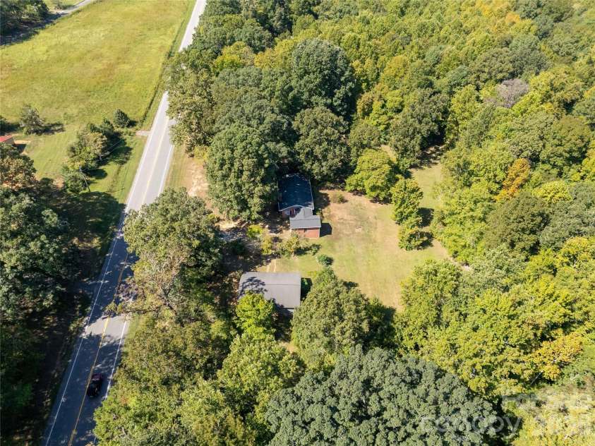 3667 Pageland Highway, Lancaster, SC 29720.  MLS# CAR4425882, YatesRealty ID 51716. 