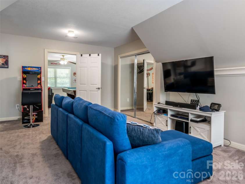 273 Cross Creek Drive, Marion, NC 28752.  MLS# CAR4426202, YatesRealty ID 51717. 