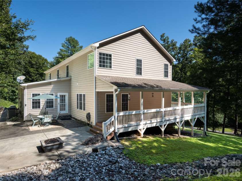273 Cross Creek Drive, Marion, NC 28752.  MLS# CAR4426202, YatesRealty ID 51717. 