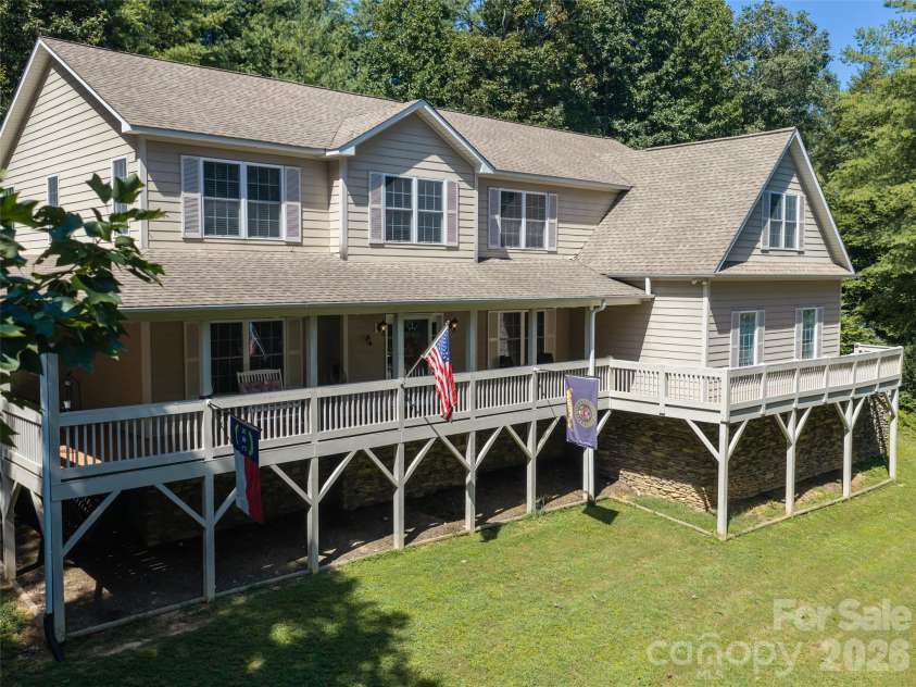 273 Cross Creek Drive, Marion, NC 28752.  MLS# CAR4426202, YatesRealty ID 51717. 