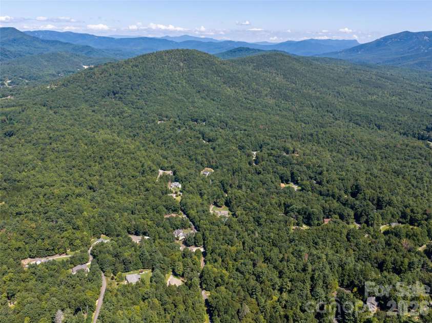 273 Cross Creek Drive, Marion, NC 28752.  MLS# CAR4426202, YatesRealty ID 51717. 