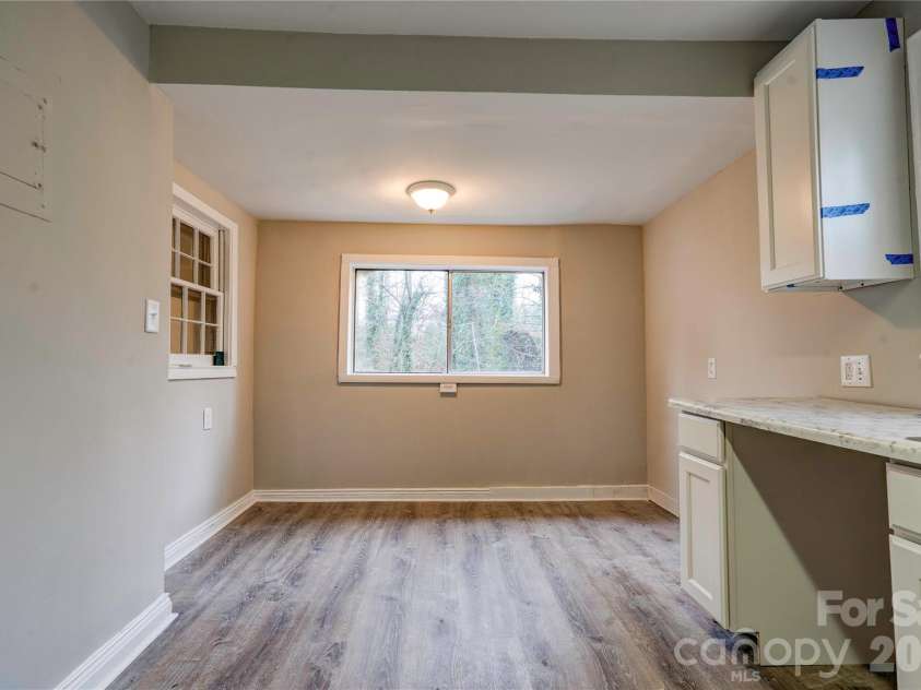 704 Earl Road, Shelby, NC 28150.  MLS# CAR4325482, YatesRealty ID 51717. 