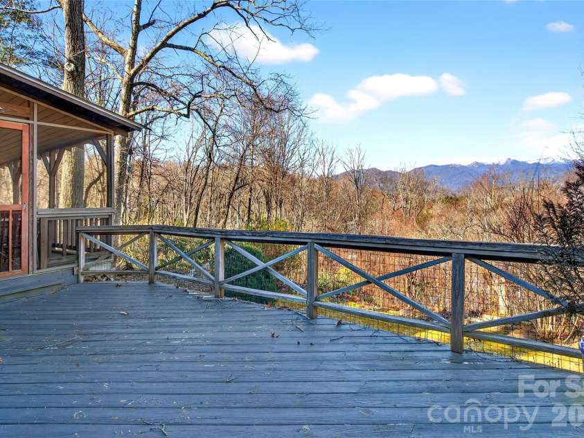 951,953,955,959 NC 9 Highway, Black Mountain, NC 28711.  MLS# CAR4342594, YatesRealty ID 5172. 