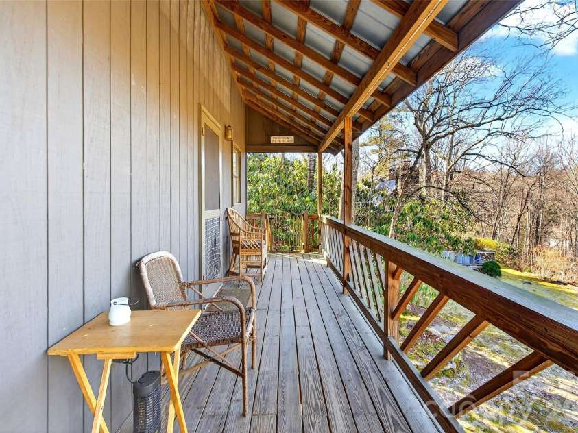 951,953,955,959 NC 9 Highway, Black Mountain, NC 28711.  MLS# CAR4342594, YatesRealty ID 5172. 