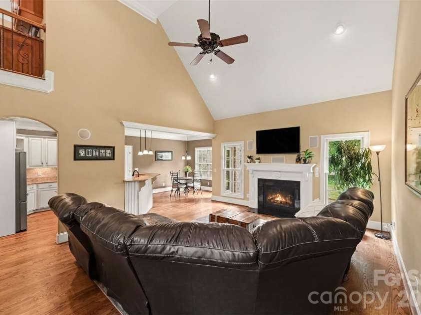 538 Muirfield Way, Salisbury, NC 28144.  MLS# CAR4426211, YatesRealty ID 51720. 