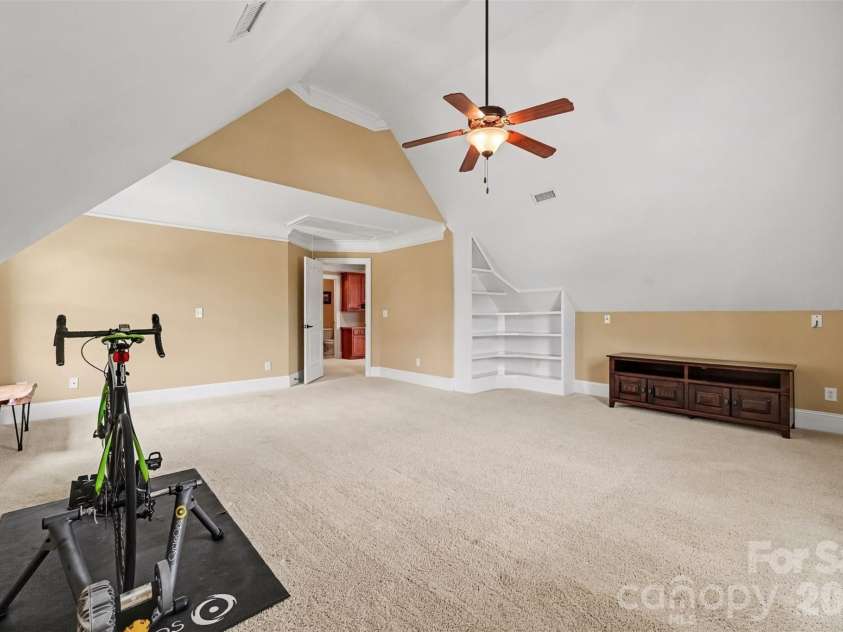 538 Muirfield Way, Salisbury, NC 28144.  MLS# CAR4426211, YatesRealty ID 51720. 