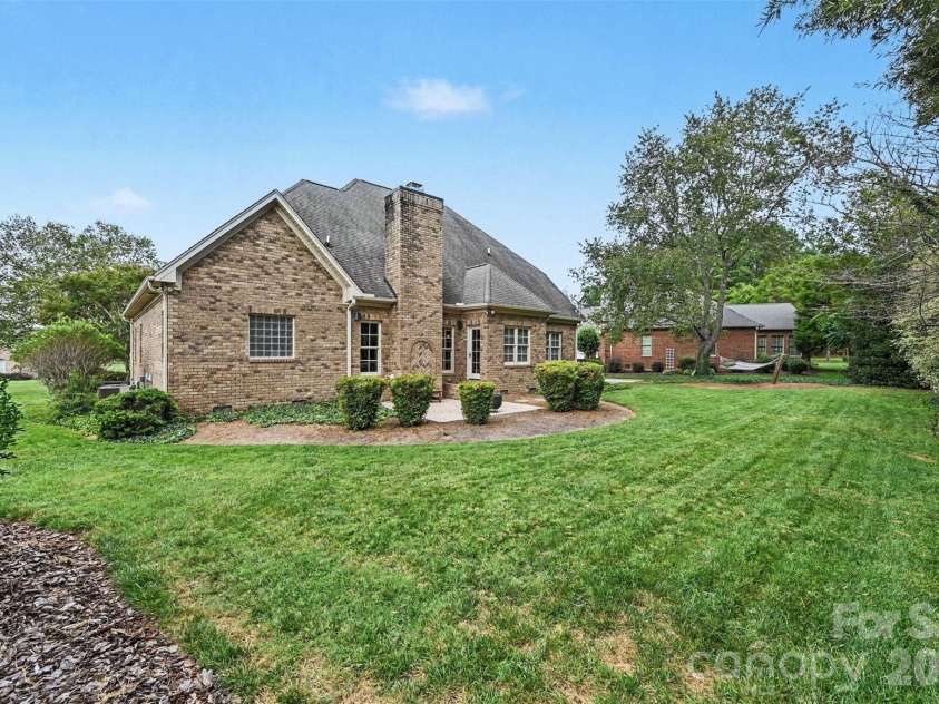 538 Muirfield Way, Salisbury, NC 28144.  MLS# CAR4426211, YatesRealty ID 51720. 