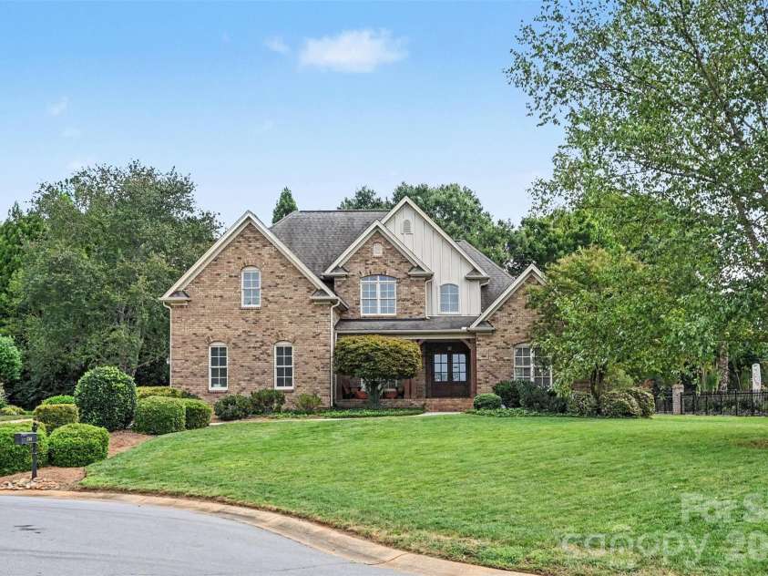 538 Muirfield Way, Salisbury, NC 28144.  MLS# CAR4426211, YatesRealty ID 51720. 