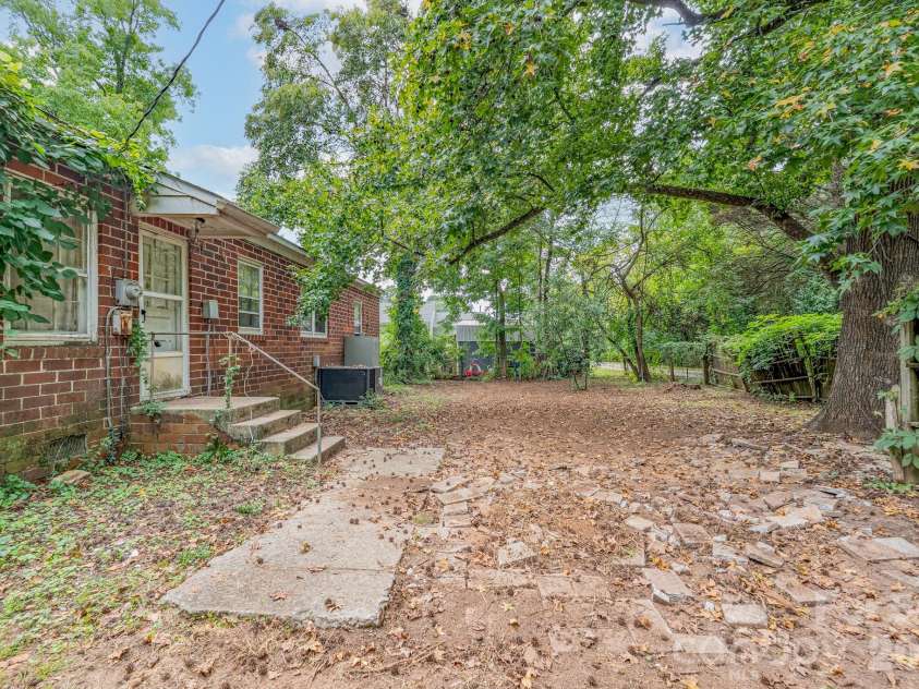 406 McCammon Street, Fort Mill, SC 29715.  MLS# CAR4425690, YatesRealty ID 51723. 
