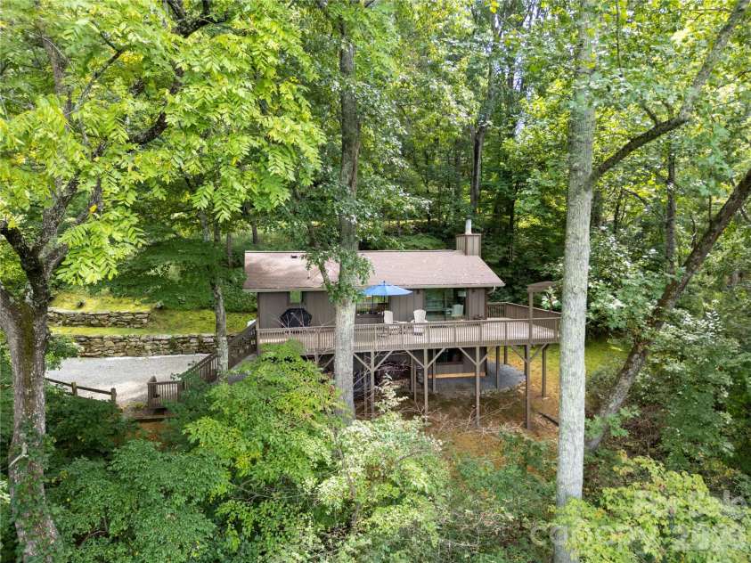 1073 Countryside Drive, Waynesville, NC 28785.  MLS# CAR4425815, YatesRealty ID 51728. 