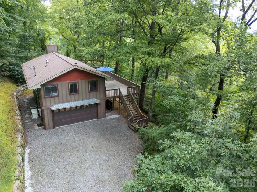 1073 Countryside Drive, Waynesville, NC 28785.  MLS# CAR4425815, YatesRealty ID 51728. 