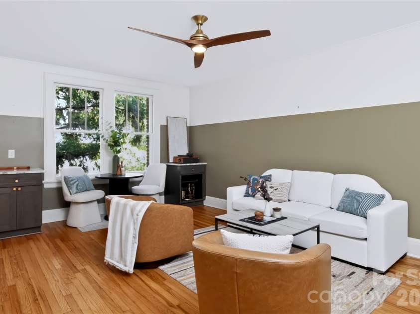 712 Louise Avenue, Charlotte, NC 28204.  MLS# CAR4424706, YatesRealty ID 51729. 