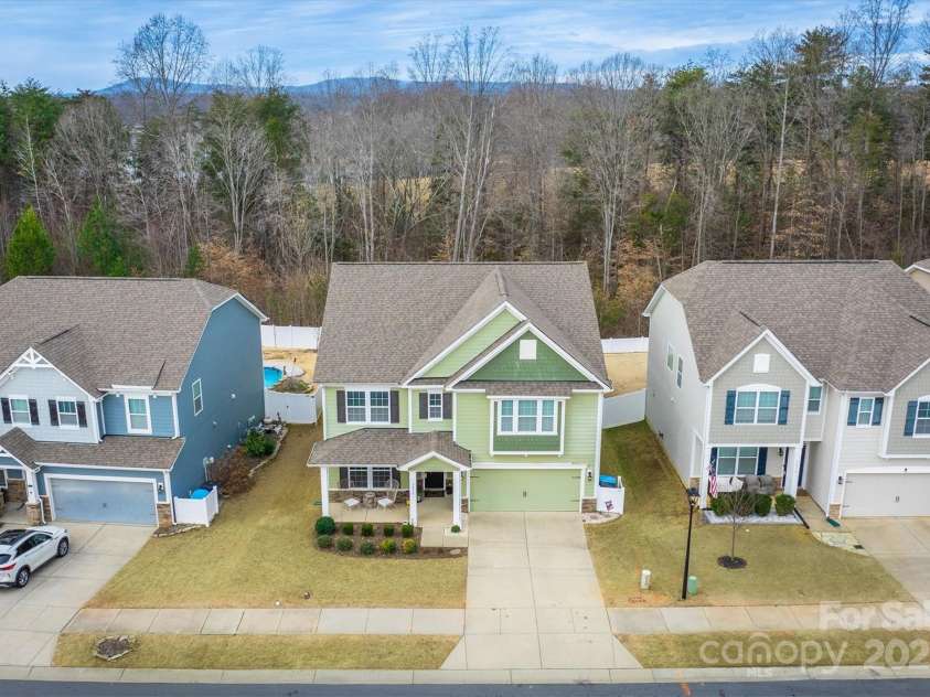 3836 Lake Breeze Drive, Sherrills Ford, NC 28673.  MLS# CAR4216958, YatesRealty ID 5173. 