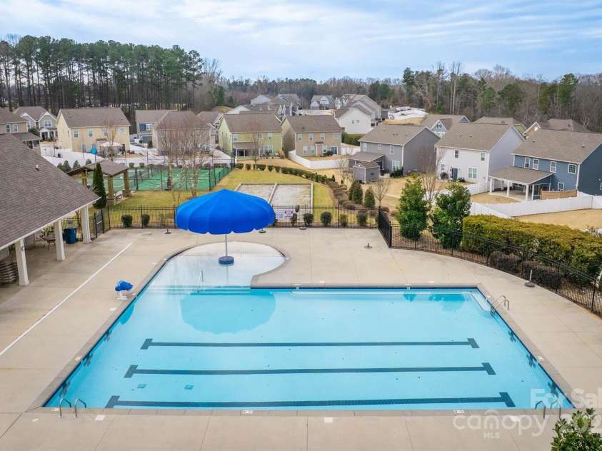 3836 Lake Breeze Drive, Sherrills Ford, NC 28673.  MLS# CAR4216958, YatesRealty ID 5173. 