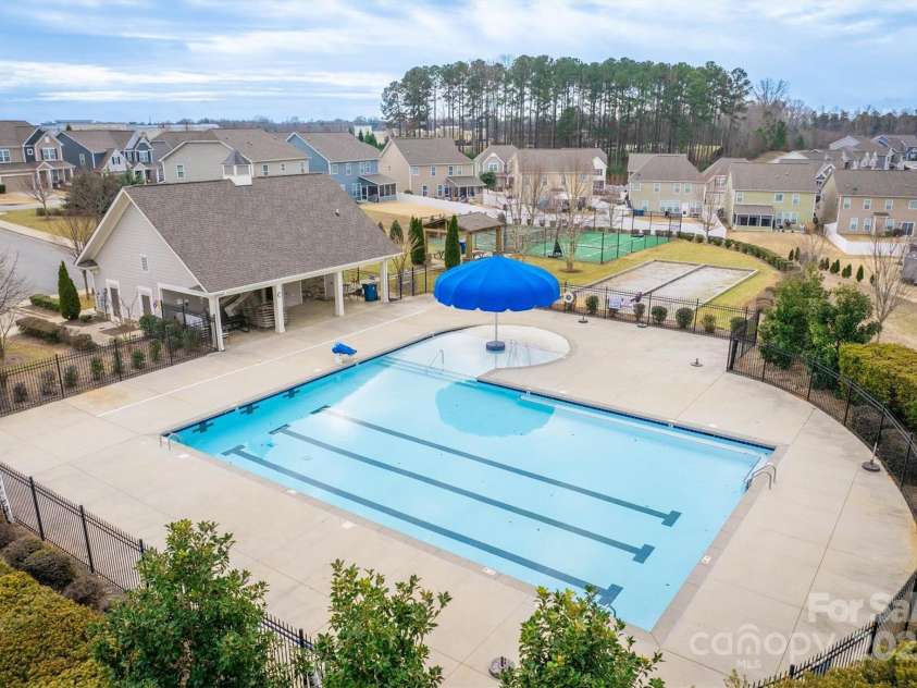 3836 Lake Breeze Drive, Sherrills Ford, NC 28673.  MLS# CAR4216958, YatesRealty ID 5173. 