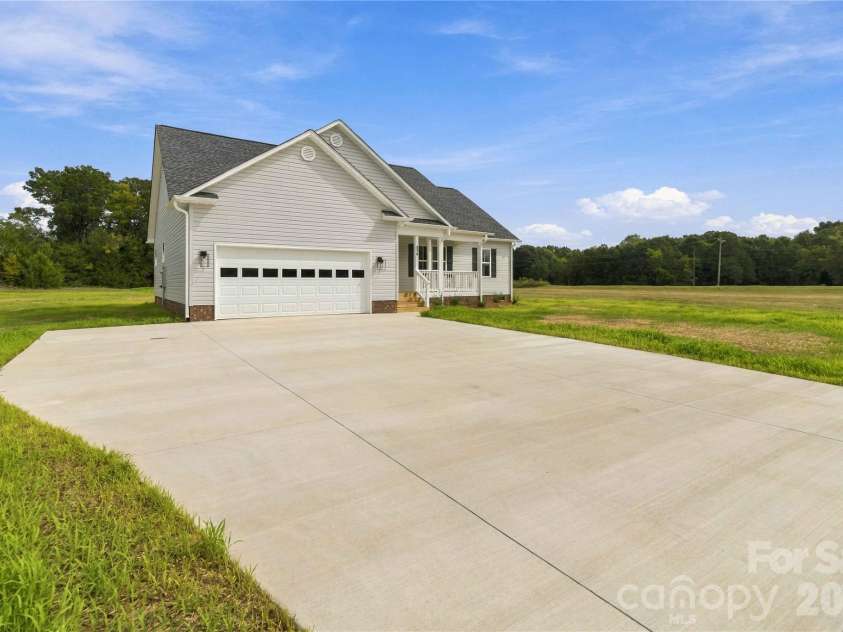 114 Mason Tanner Court, Rock Hill, SC 29730.  MLS# CAR4426140, YatesRealty ID 51730. 