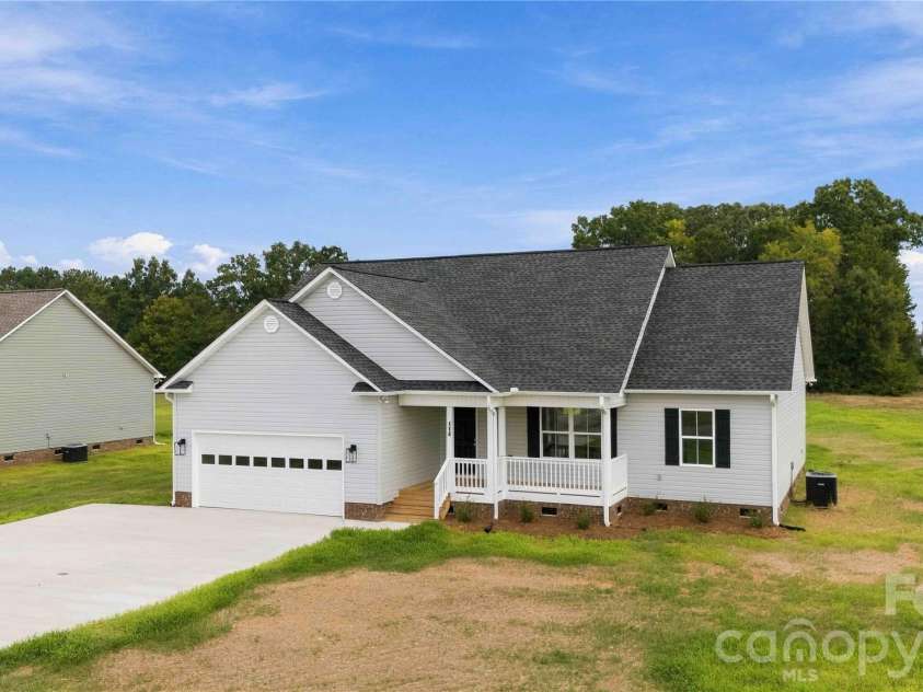114 Mason Tanner Court, Rock Hill, SC 29730.  MLS# CAR4426140, YatesRealty ID 51730. 
