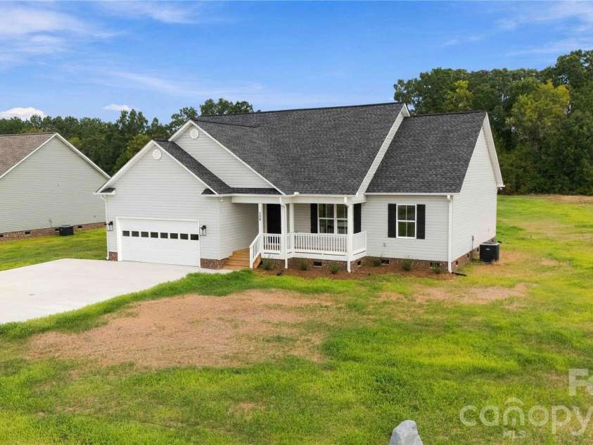 114 Mason Tanner Court, Rock Hill, SC 29730.  MLS# CAR4426140, YatesRealty ID 51730. 