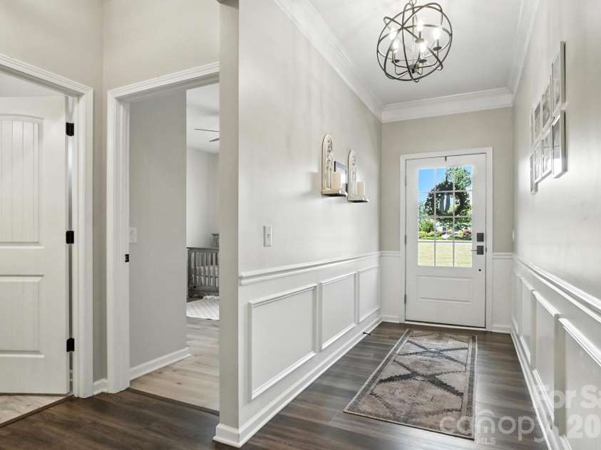 130 Sierra Chase Drive, Statesville, NC 28677.  MLS# CAR4425890, YatesRealty ID 51734. Entry