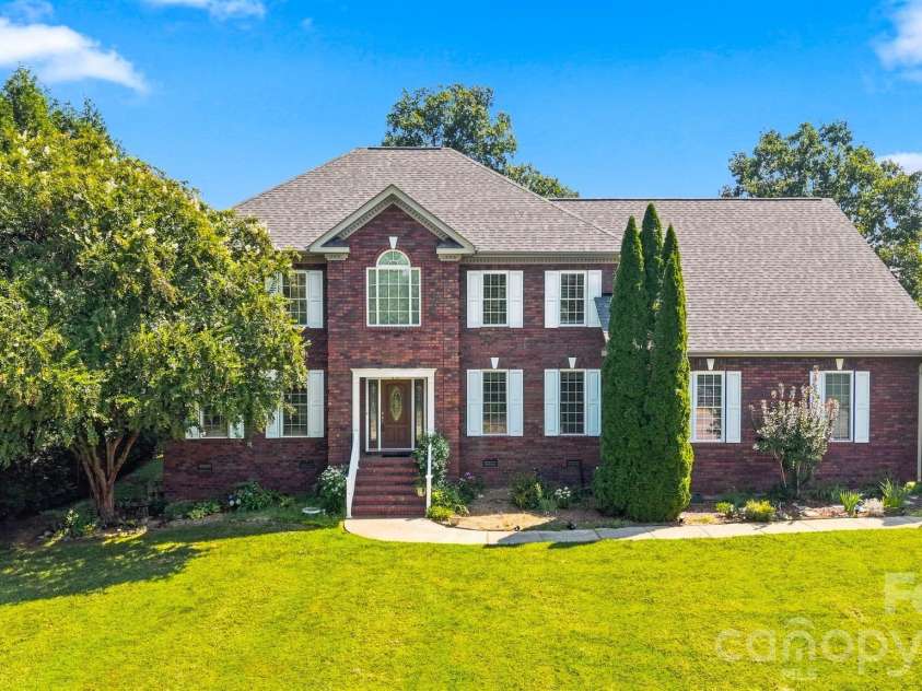1548 Nazareth Lane, Conover, NC 28613.  MLS# CAR4426103, YatesRealty ID 51735. 