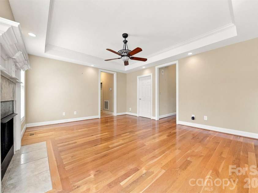 1548 Nazareth Lane, Conover, NC 28613.  MLS# CAR4426103, YatesRealty ID 51735. 