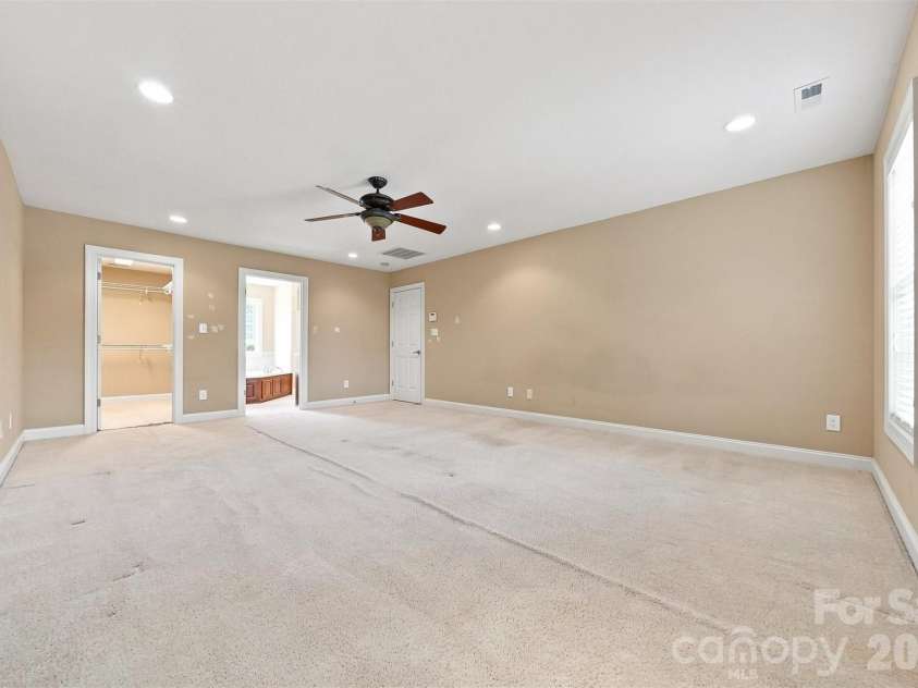 1548 Nazareth Lane, Conover, NC 28613.  MLS# CAR4426103, YatesRealty ID 51735. 