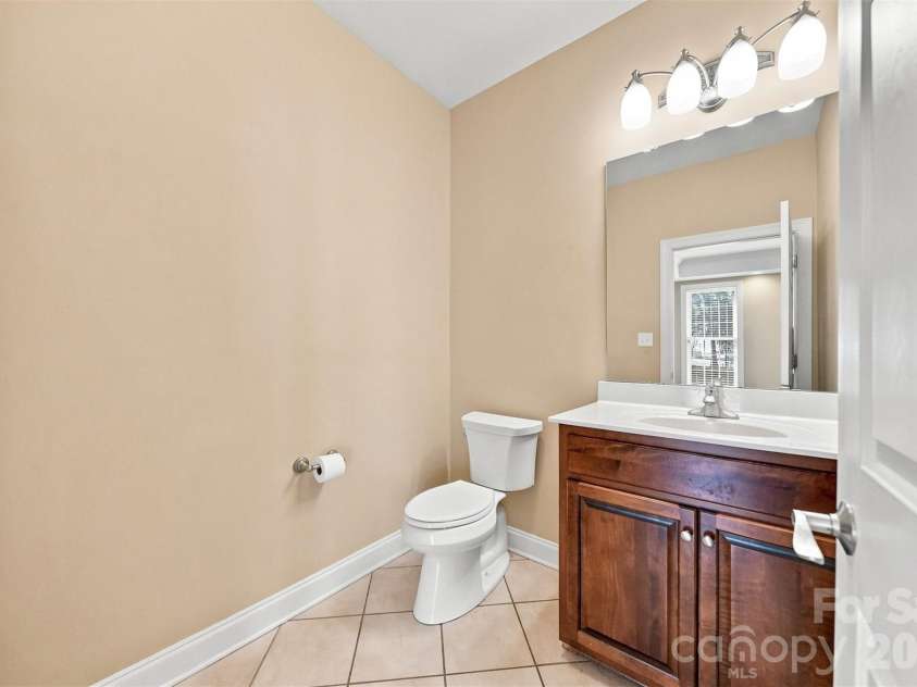 1548 Nazareth Lane, Conover, NC 28613.  MLS# CAR4426103, YatesRealty ID 51735. 