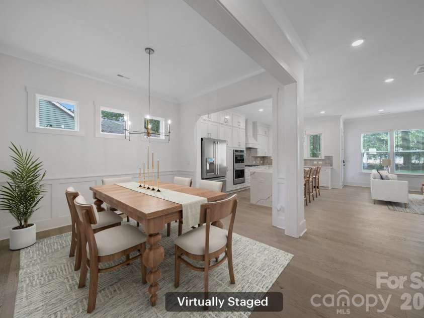 1016 Rockway Drive, Charlotte, NC 28205.  MLS# CAR4423639, YatesRealty ID 51737. 