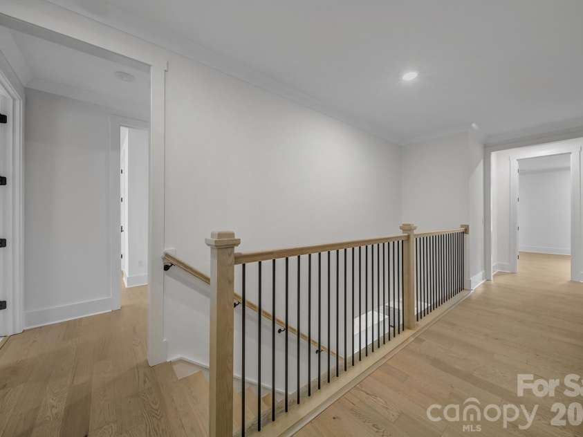 1016 Rockway Drive, Charlotte, NC 28205.  MLS# CAR4423639, YatesRealty ID 51737. 