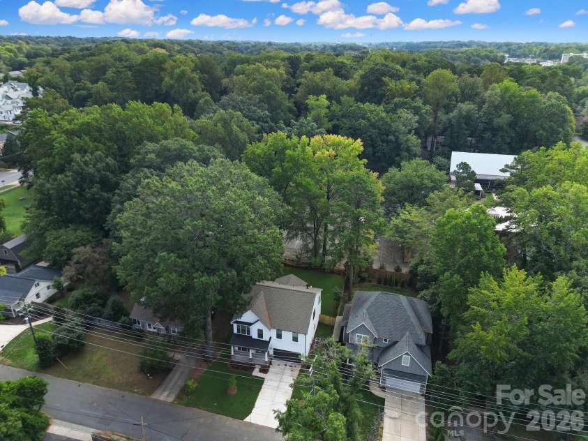 1016 Rockway Drive, Charlotte, NC 28205.  MLS# CAR4423639, YatesRealty ID 51737. 