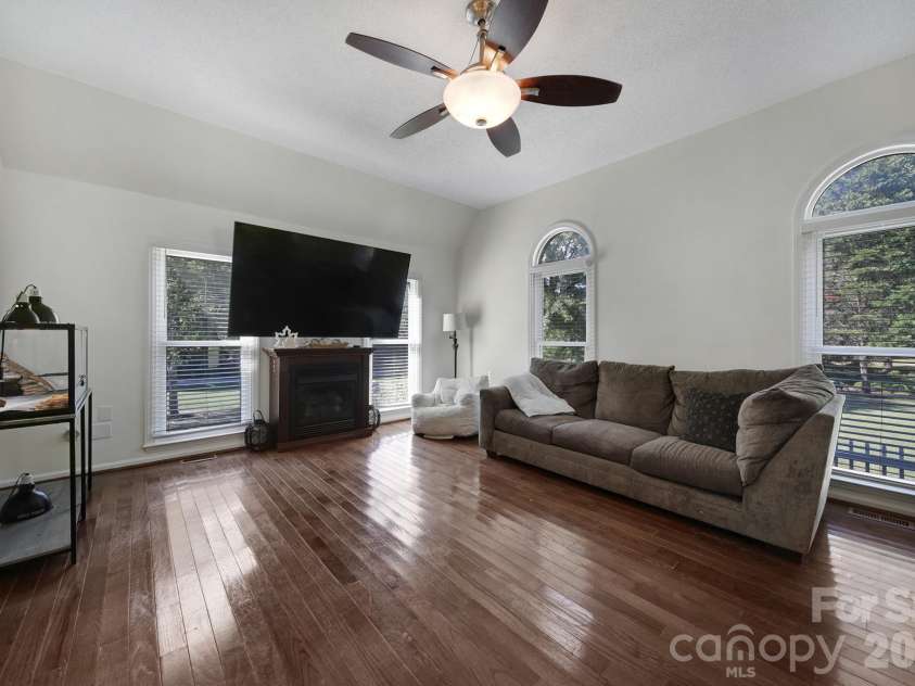 2155 Strawberry Road, Rock Hill, SC 29730.  MLS# CAR4424462, YatesRealty ID 51738. 