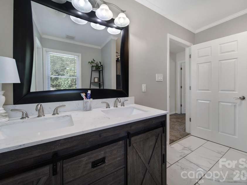 2155 Strawberry Road, Rock Hill, SC 29730.  MLS# CAR4424462, YatesRealty ID 51738. 