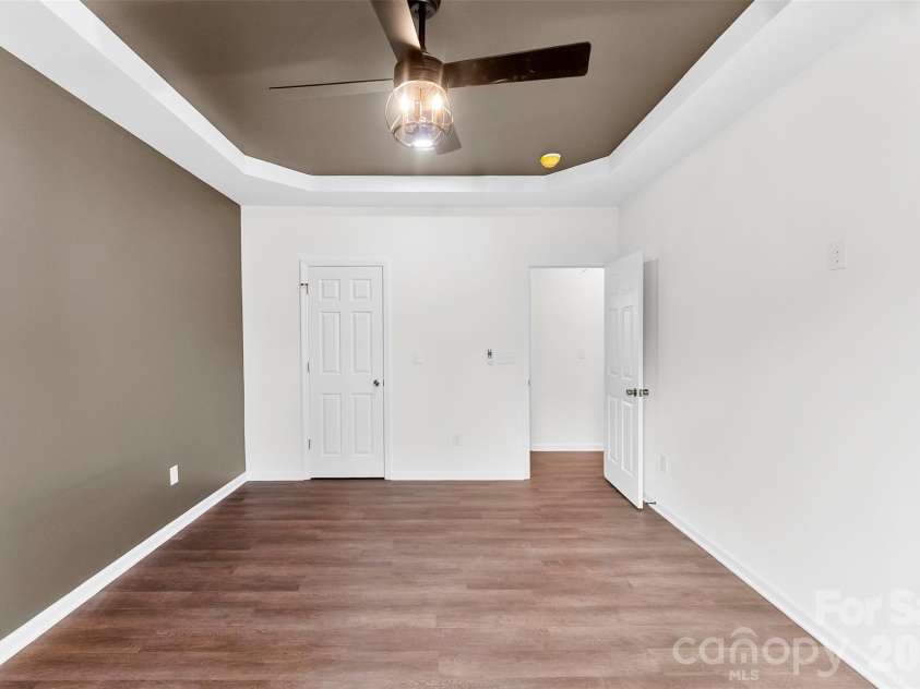 2404 Eleanor Drive, Shelby, NC 28150.  MLS# CAR4329974, YatesRealty ID 5174. 