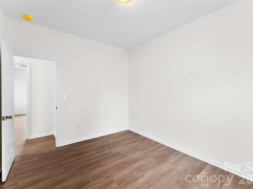 2404 Eleanor Drive, Shelby, NC 28150.  MLS# CAR4329974, YatesRealty ID 5174. 