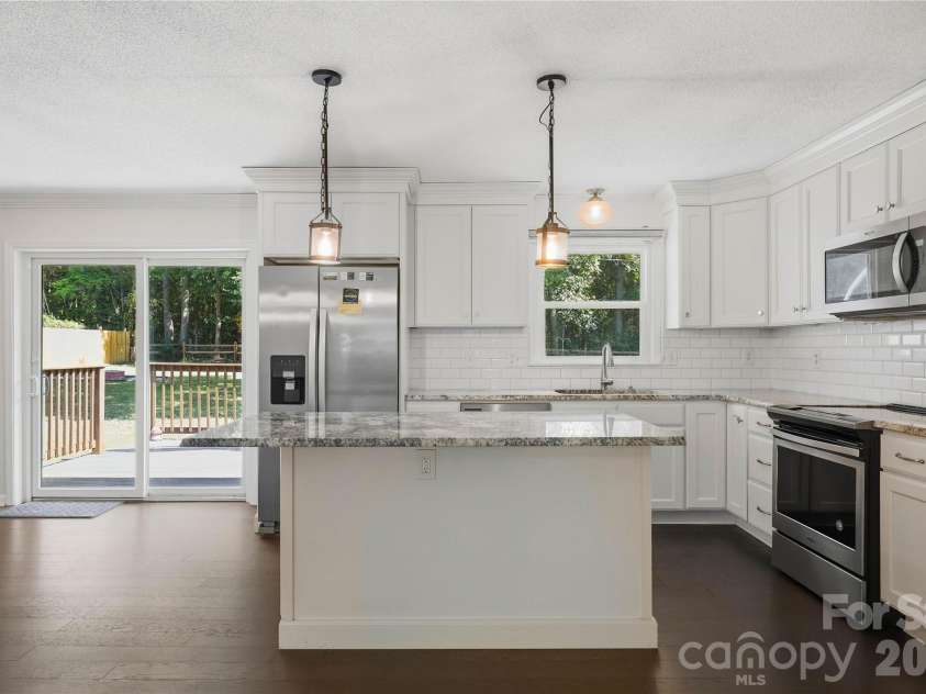 2626 Fairgreen Drive, Gastonia, NC 28056.  MLS# CAR4423810, YatesRealty ID 51740. 