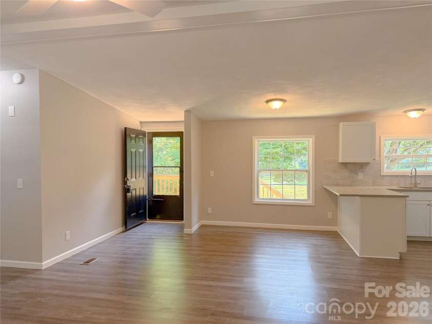 3363 Stony Brook Circle, Newton, NC 28658.  MLS# CAR4423827, YatesRealty ID 51743. 