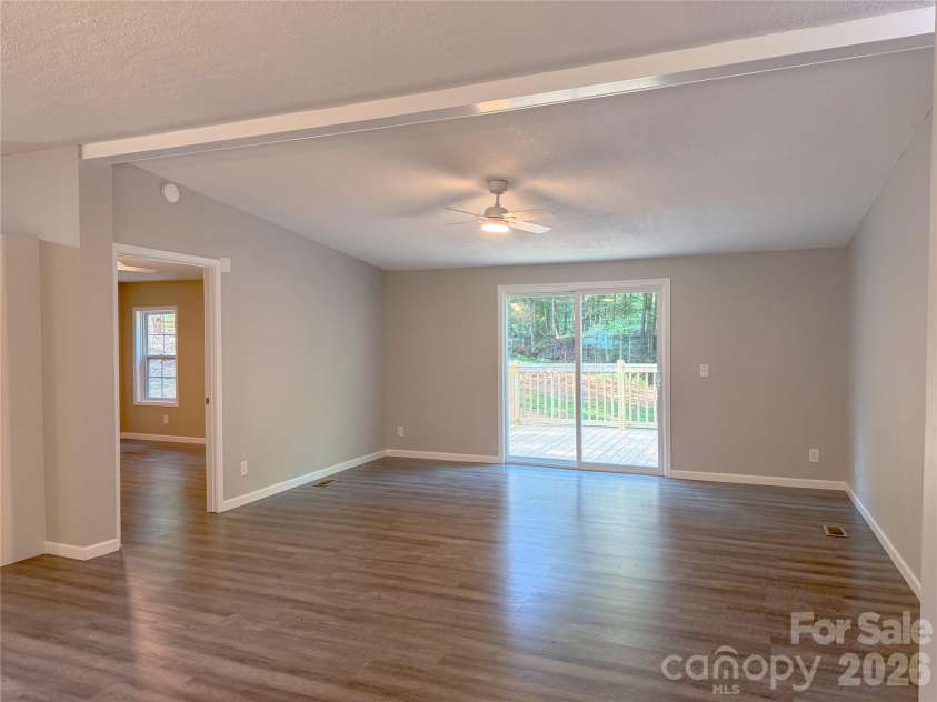 3363 Stony Brook Circle, Newton, NC 28658.  MLS# CAR4423827, YatesRealty ID 51743. 