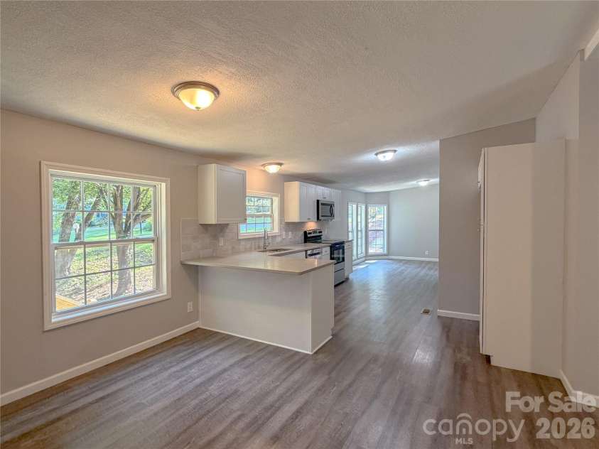 3363 Stony Brook Circle, Newton, NC 28658.  MLS# CAR4423827, YatesRealty ID 51743. 