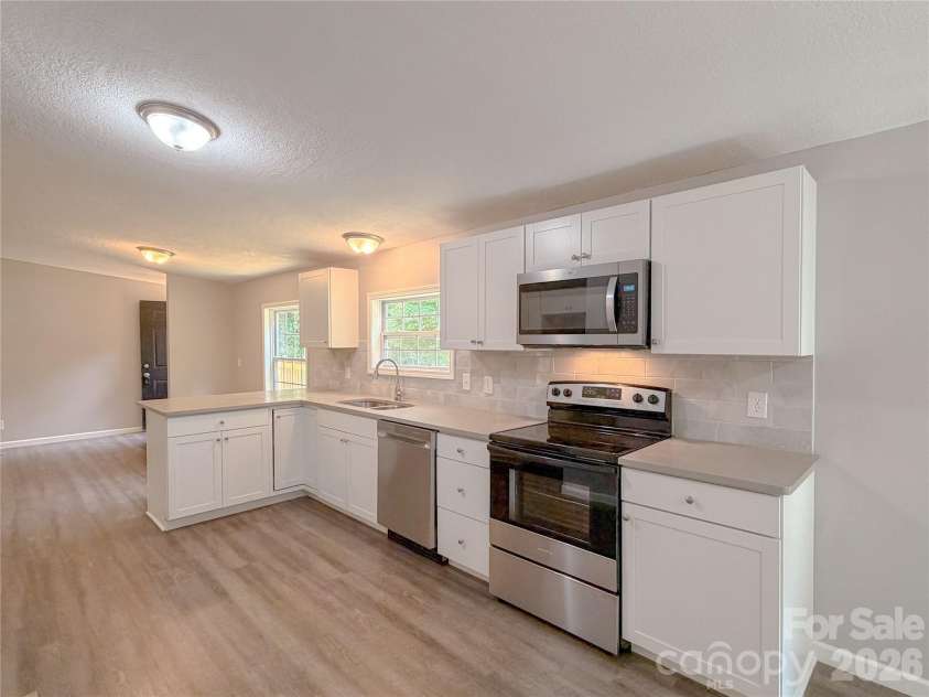 3363 Stony Brook Circle, Newton, NC 28658.  MLS# CAR4423827, YatesRealty ID 51743. 