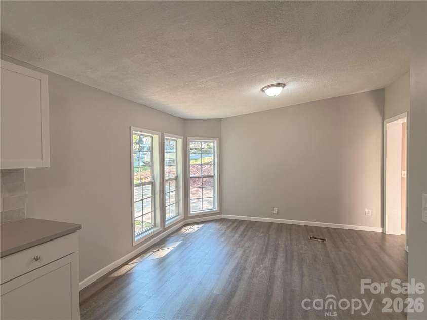 3363 Stony Brook Circle, Newton, NC 28658.  MLS# CAR4423827, YatesRealty ID 51743. 