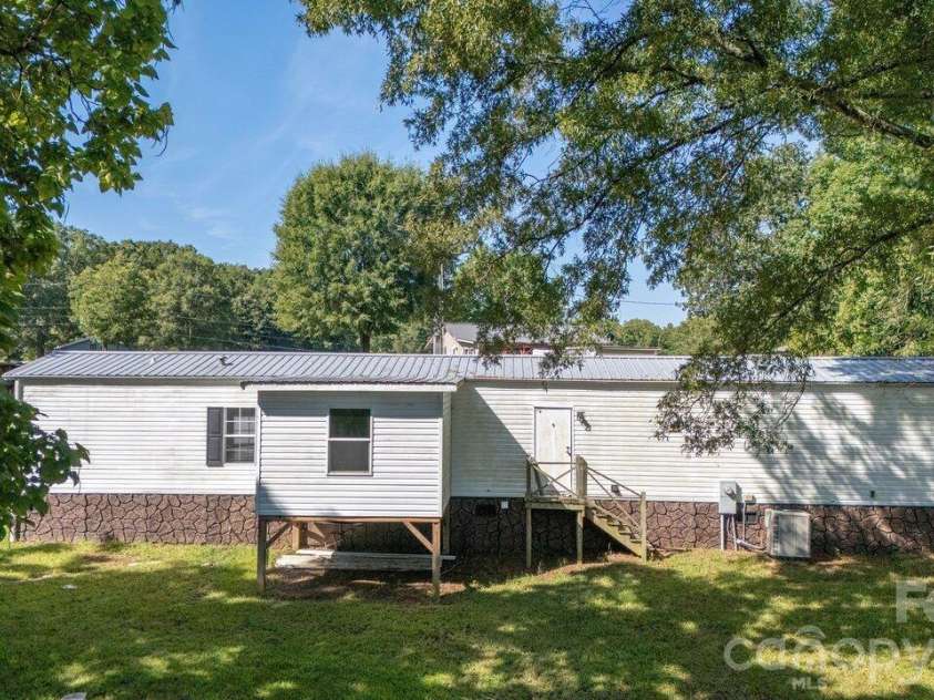 9159 Gold Hill Road, Mount Pleasant, NC 28124.  MLS# CAR4426264, YatesRealty ID 51748. 