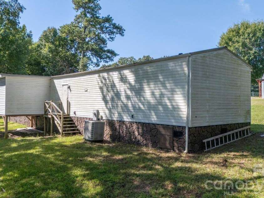 9159 Gold Hill Road, Mount Pleasant, NC 28124.  MLS# CAR4426264, YatesRealty ID 51748. 