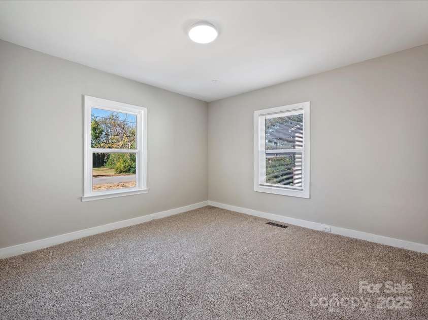 350 Orr Drive, Rock Hill, SC 29730.  MLS# CAR4212606, YatesRealty ID 5175. 