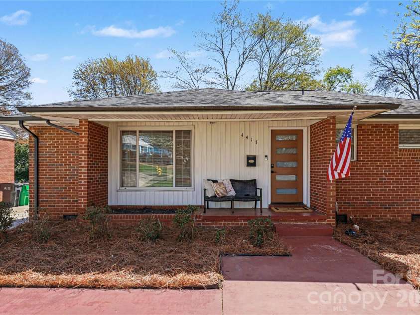 4417 Collingwood Drive, Charlotte, NC 28209.  MLS# CAR4359003, YatesRealty ID 5175. 